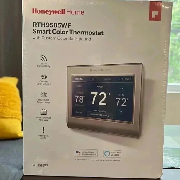 Honeywell Home Wi-Fi Smart Color Thermostat - Picture 2 of 10